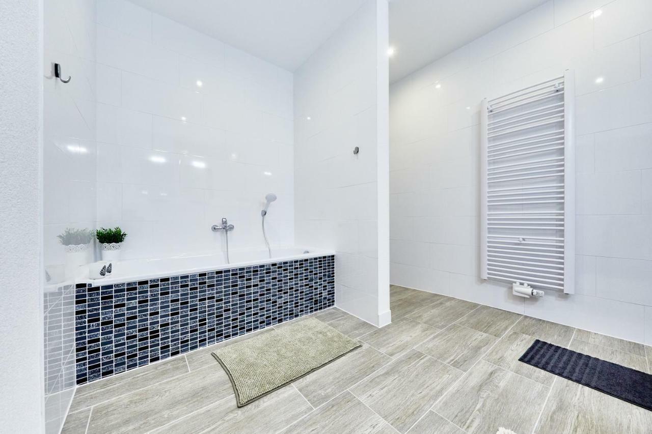 Perfekt Fuer Familien Und Gruppen Nur 10Min Vom Europapark - W6 Apartment Ettenheim Bagian luar foto